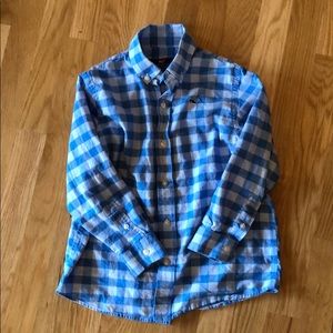 Vineyard Vines button down blue boys 5